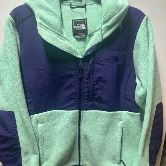 The North Face Jacket - Picture 1 of 3